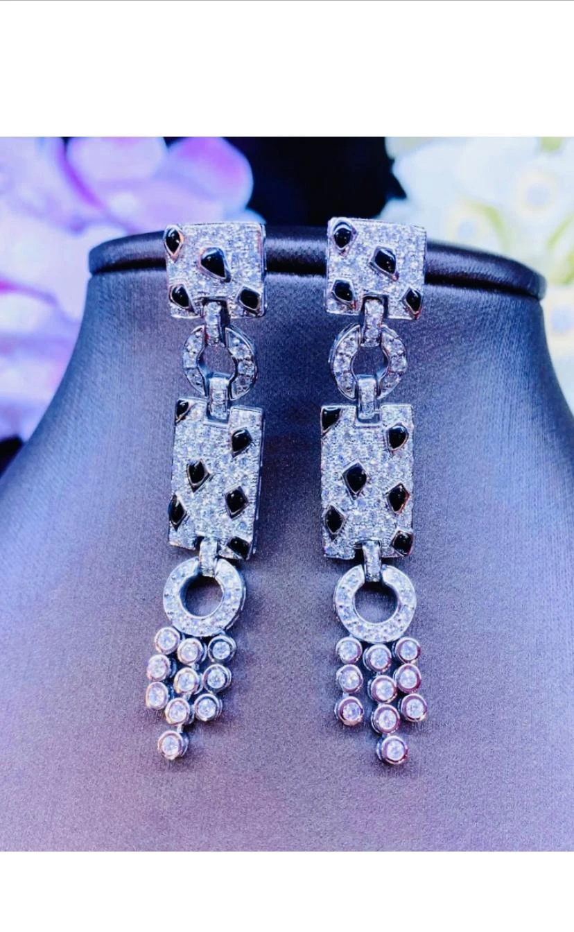 Gorgeous Carat 3, 45 Of Diamonds On Earrings In Gold 4 Gorgeous Carat 3, 45 Of Diamonds On Earrings In Gold – Image 2