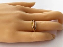 Three Eighteen Karat Tri Color Rolling Ring Band -Mode Bijouterie Magasin 069B master