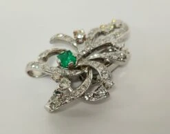 Unknown Art Deco Natural Colombian Emerald Diamond Pin In 14k White Gold 9 Unknown Art Deco Natural Colombian Emerald Diamond Pin In 14k White Gold -Mode Bijouterie Magasin 128 2 master