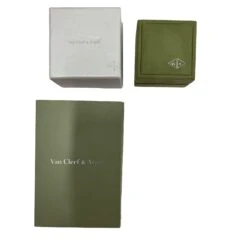 Van Cleef & Arpels Frivole Diamond Pendant In 18k Yellow Gold 0.21 Ctw 8 Van Cleef & Arpels Frivole Diamond Pendant In 18k Yellow Gold 0.21 Ctw -Mode Bijouterie Magasin 129664 box master