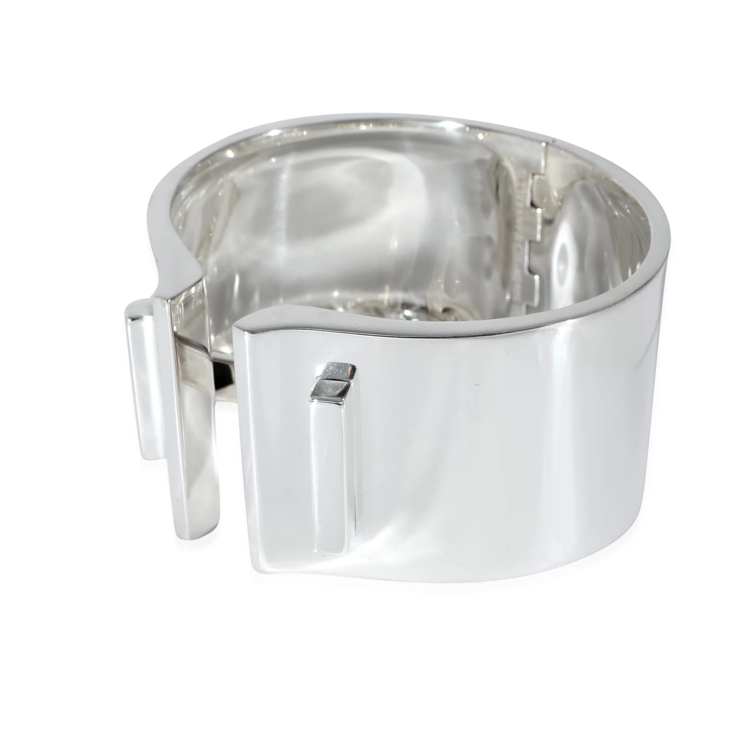 Tiffany & Co. Vintage T Bracelet In Sterling Silver 4 Tiffany & Co. Vintage T Bracelet In Sterling Silver – Image 2