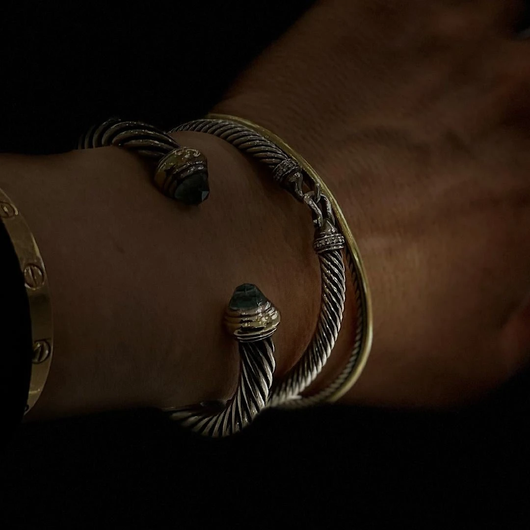 David Yurman Sterling Silver & 14K Yellow Gold Blue Topaz Cable Classic Bracelet 12 David Yurman Sterling Silver & 14K Yellow Gold Blue Topaz Cable Classic Bracelet – Image 10