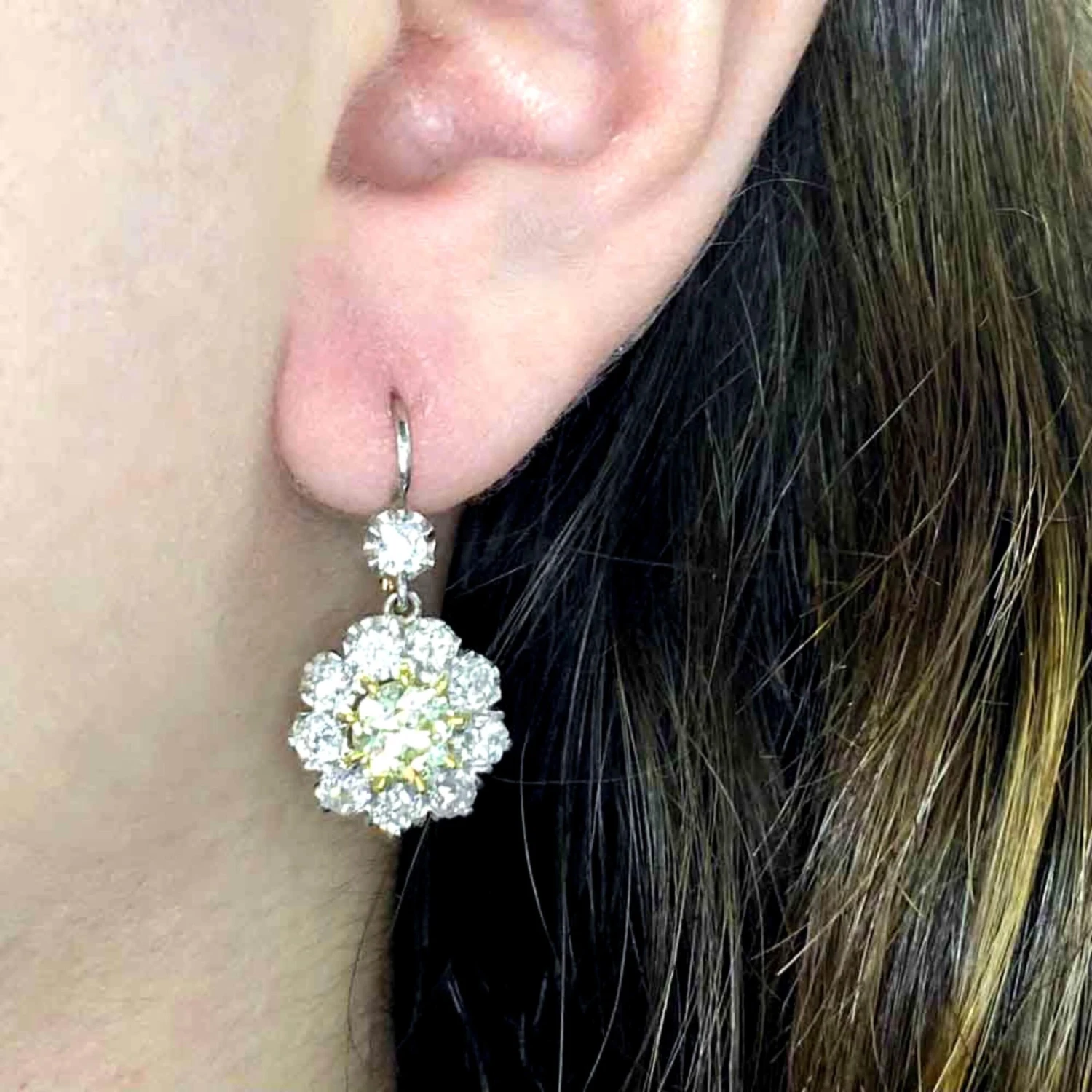 Unknown 2.70ct Old Euro-Cut Diamond Earrings, VS1 Clarity, Diamond Halo, 18k Yellow Gold 7 Unknown 2.70ct Old Euro-Cut Diamond Earrings, VS1 Clarity, Diamond Halo, 18k Yellow Gold – Image 5