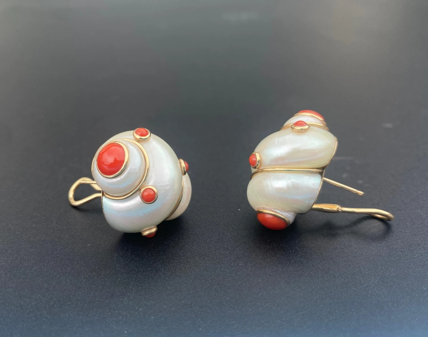 Unknown 14k Conch Shell Coral Pearl Earrings 5 Unknown 14k Conch Shell Coral Pearl Earrings – Image 3