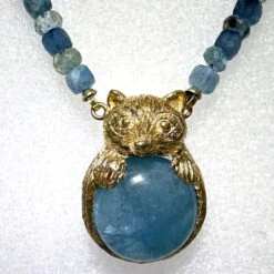 "Aqua Raccoon" Beaded 18" Aquamarine Necklace With 14 Karat Gold Bear Pendant 17 "Aqua Raccoon" Beaded 18" Aquamarine Necklace With 14 Karat Gold Bear Pendant -Mode Bijouterie Magasin 14 master