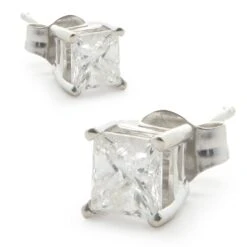 Unknown 14 Karat White Gold Princess Cut Diamond Stud Earrings -Mode Bijouterie Magasin 155 259 3 master