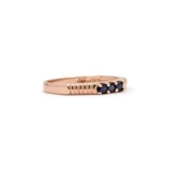 Unknown Ladies Vintage 14k Rose Gold Sapphire Cocktail Band Ring 12 Unknown Ladies Vintage 14k Rose Gold Sapphire Cocktail Band Ring -Mode Bijouterie Magasin 157545 04 master
