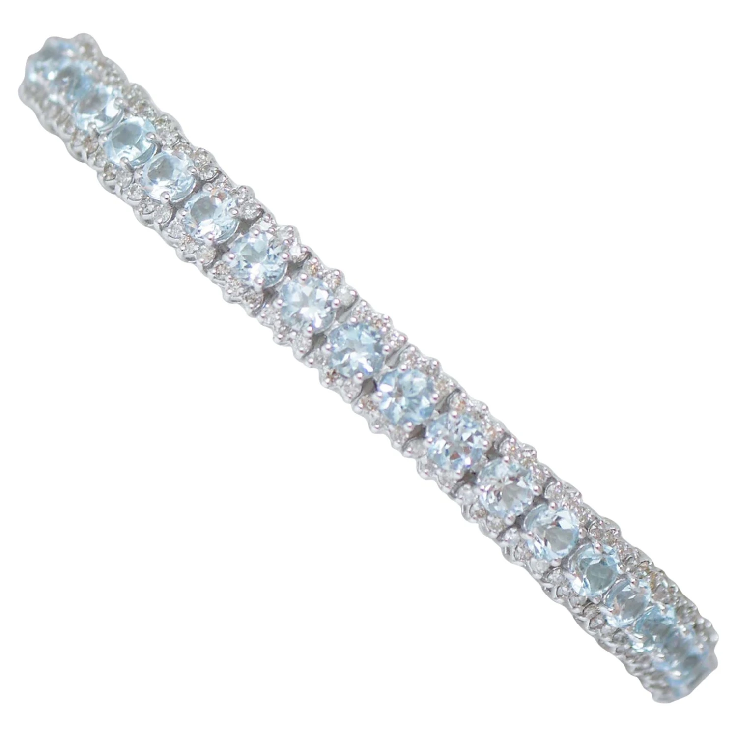 Unknown Aquamarine, Diamonds, 18 Karat White Gold Bracelet 3 Unknown Aquamarine, Diamonds, 18 Karat White Gold Bracelet