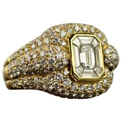 Unisex 5.13 Carat Diamond And 18k Yellow Gold Cluster Ring