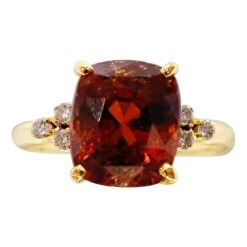 Unknown 18 Karat Gold Hessonite Diamond Ring