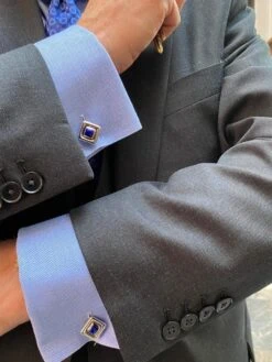 Vintage Chopard Diamond Lapis Rotating Cufflinks 18 Karat White Gold, Circa 2000 14 Vintage Chopard Diamond Lapis Rotating Cufflinks 18 Karat White Gold, Circa 2000 -Mode Bijouterie Magasin 1A361FDF D356 4878 A7A5 A2DB5177D929 master