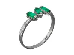 Baguette Emeralds And Diamonds 14k Gold Ring. 3 Gemstone Ring. 25 Baguette Emeralds And Diamonds 14k Gold Ring. 3 Gemstone Ring. -Mode Bijouterie Magasin 1wg master