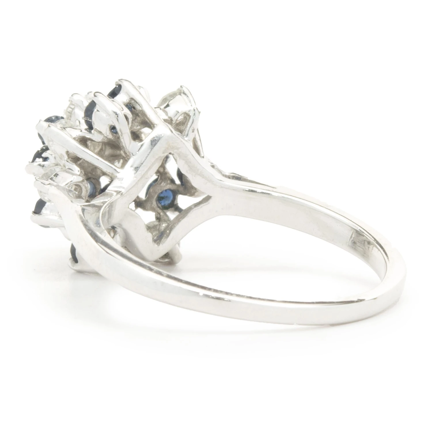 Unknown 14 Karat White Gold Sapphire And Diamond Spiral Cocktail Ring 5 Unknown 14 Karat White Gold Sapphire And Diamond Spiral Cocktail Ring – Image 3