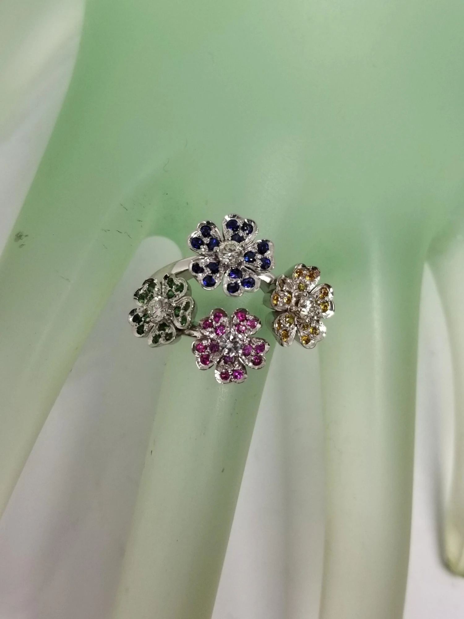 14 Karat White Gold "Bouquet" Of Colored Stones Flowers Ring 8 14 Karat White Gold "Bouquet" Of Colored Stones Flowers Ring – Image 6