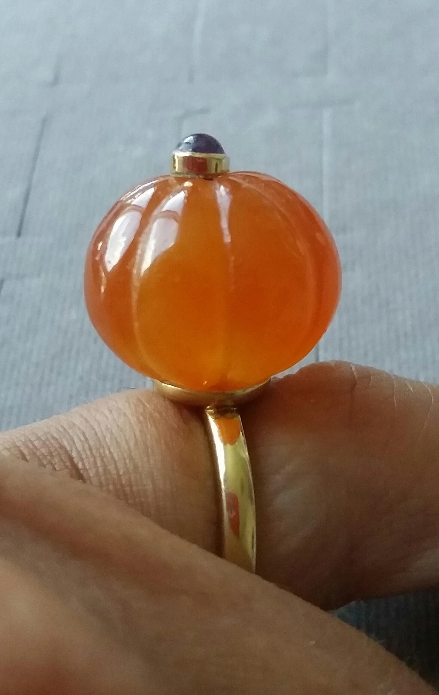 Carnelian Turban Fashion Ring Amethyst Cabochon 14 Karat Yellow Gold 6 Carnelian Turban Fashion Ring Amethyst Cabochon 14 Karat Yellow Gold – Image 4