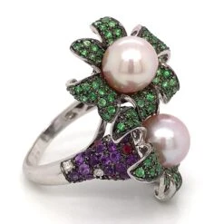 Unknown Cocktail Ring Cultured Pearl Emerald Amethyst Diamonds Ruby White Gold 18 Karat -Mode Bijouterie Magasin 2020 01 21 16 58 04 master