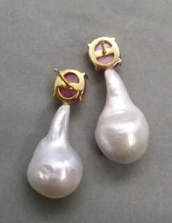 Big Size Pear Shape Baroque Pearls Oval Ruby Cabochon 14 Karat Gold Earrings 23 Big Size Pear Shape Baroque Pearls Oval Ruby Cabochon 14 Karat Gold Earrings -Mode Bijouterie Magasin 20210309 193907 master