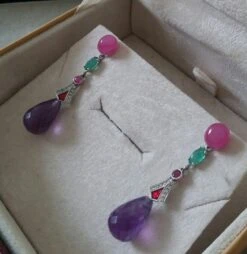 Art Deco Style Rubies Emeralds Gold Red Enamels Diamonds Amethyst Drop Earrings -Mode Bijouterie Magasin 20210415 234518 master