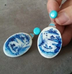 Vintage Hand Painted Motherofpearl Gold Diamond Turquoise Enamel Dangle Earrings -Mode Bijouterie Magasin 20210716 130947 master