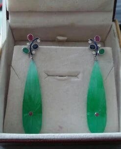 Tutti Frutti Ruby Sapphire Emerald Gold Diamonds Enamel Jade Dangle Earrings 20 Tutti Frutti Ruby Sapphire Emerald Gold Diamonds Enamel Jade Dangle Earrings -Mode Bijouterie Magasin 20210718 151659 master