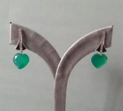 Art Deco Style Heart Shape Green Onyx Gold Diamonds Black Enamel Dangle Earrings 20 Art Deco Style Heart Shape Green Onyx Gold Diamonds Black Enamel Dangle Earrings -Mode Bijouterie Magasin 20210920 220954 master