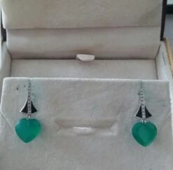 Art Deco Style Heart Shape Green Onyx Gold Diamonds Black Enamel Dangle Earrings 18 Art Deco Style Heart Shape Green Onyx Gold Diamonds Black Enamel Dangle Earrings -Mode Bijouterie Magasin 20210920 221030 master