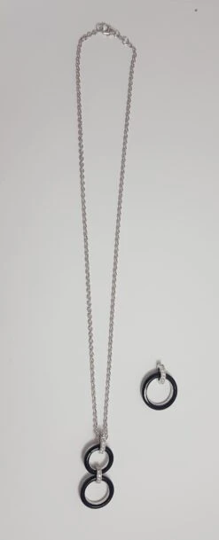 Unknown Onyx With Diamond Necklace Set In 18 Karat White Gold Settings 20 Unknown Onyx With Diamond Necklace Set In 18 Karat White Gold Settings -Mode Bijouterie Magasin 20220302 130158 master