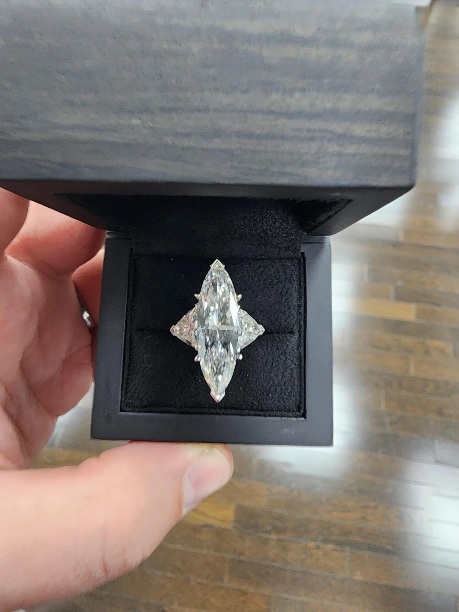 Louis Newman & Co GIA Certified 7.57 Carat Marquise Cut Diamond Three Stone Ring 10 Louis Newman & Co GIA Certified 7.57 Carat Marquise Cut Diamond Three Stone Ring – Image 8