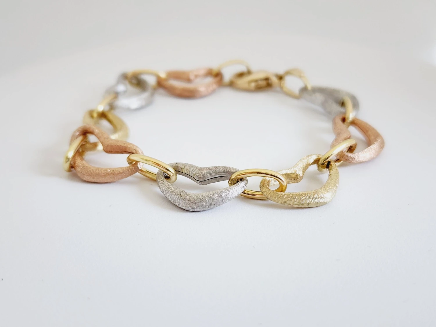 14 Karat Tri Color Gold Italian Bracelet 9 14 Karat Tri Color Gold Italian Bracelet – Image 7