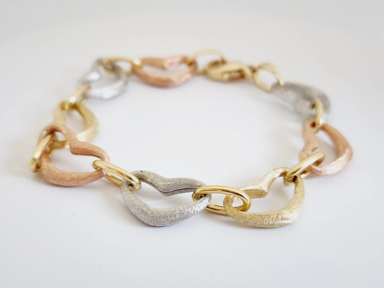 14 Karat Tri Color Gold Italian Bracelet 5 14 Karat Tri Color Gold Italian Bracelet – Image 3