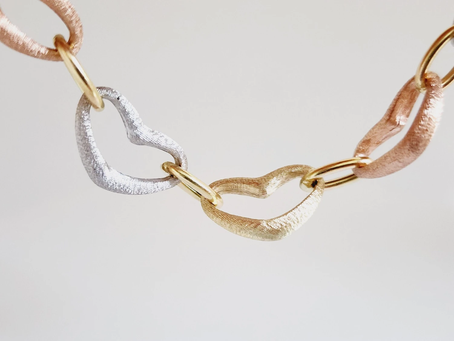 14 Karat Tri Color Gold Italian Bracelet 6 14 Karat Tri Color Gold Italian Bracelet – Image 4