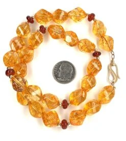Faceted Citrine Nugget Beaded Necklace With Garnets And Yellow Gold 14 Faceted Citrine Nugget Beaded Necklace With Garnets And Yellow Gold -Mode Bijouterie Magasin 2023 01 23 11 18 35 5 master