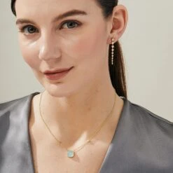 Syna Yellow Gold Blue Topaz Necklace With Diamond -Mode Bijouterie Magasin 2023 0318 SYNA ONFIGURE9835 master