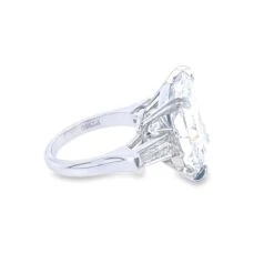 David Rosenberg 15.71 Carat Cushion GIA 3 Stone Diamond Engagement Ring -Mode Bijouterie Magasin 2023 03 27 17 04 11 6 master