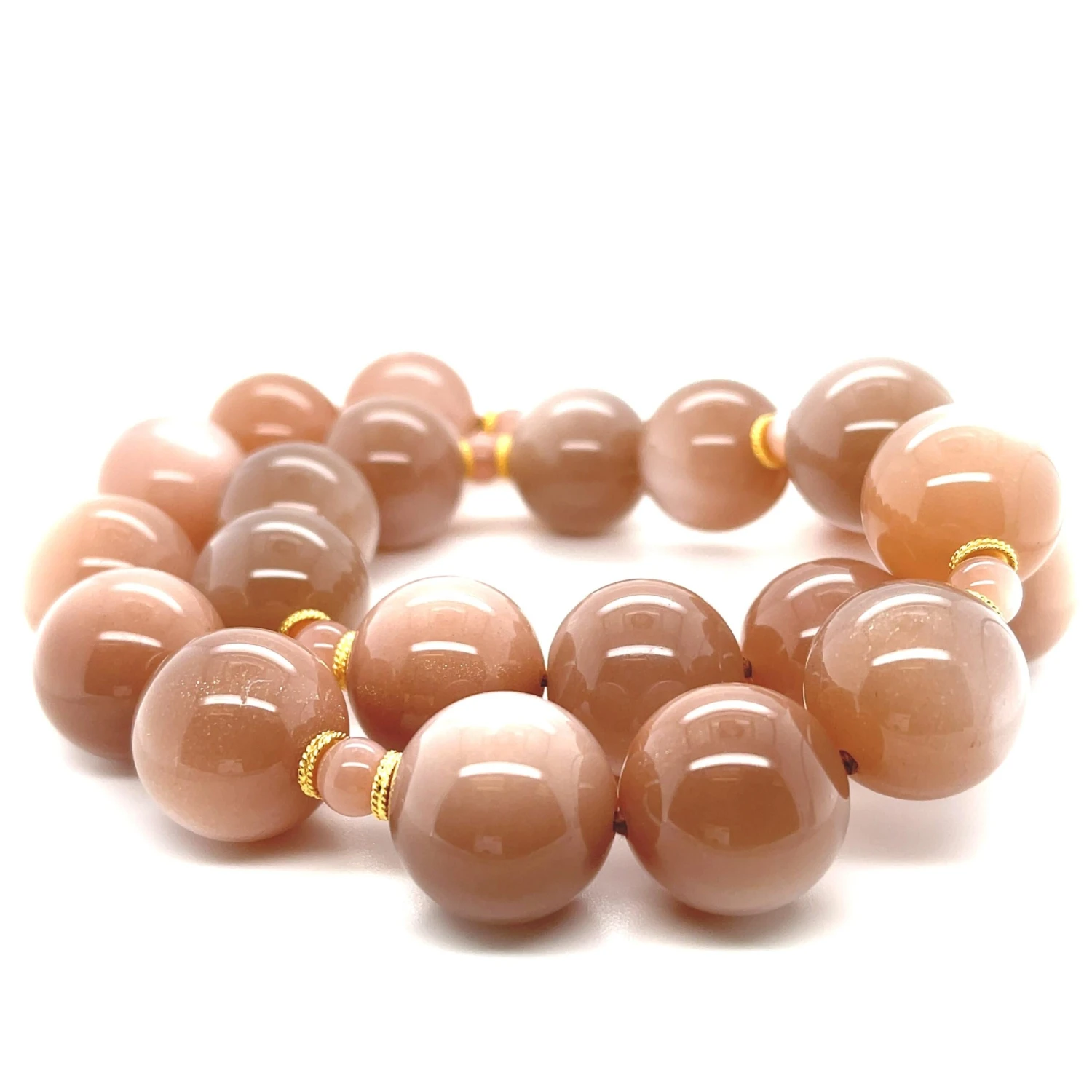 Peach Moonstone Beaded Necklace With Yellow Gold Clasp 4 Peach Moonstone Beaded Necklace With Yellow Gold Clasp – Image 2