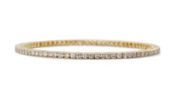 Marvelous 18k Yellow Gold Bangle W/ 3.2 Carat Natural Diamonds IGI Certificate 18 Marvelous 18k Yellow Gold Bangle W/ 3.2 Carat Natural Diamonds IGI Certificate -Mode Bijouterie Magasin 2023 05 10 14 37 02 master