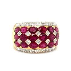 LE VIAN 2 Carat Total Oval Ruby And Diamond Band In 18 Karat Gold 12 LE VIAN 2 Carat Total Oval Ruby And Diamond Band In 18 Karat Gold -Mode Bijouterie Magasin 2023 05 22 10 46 38 master