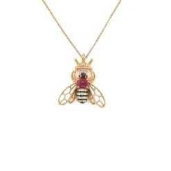 18k Rose Gold Tourmaline Diamonds Rubies Bee Pendant Necklace 8 18k Rose Gold Tourmaline Diamonds Rubies Bee Pendant Necklace -Mode Bijouterie Magasin 2023 05 31 13 50 49 master