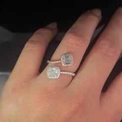 The Luxurious 1ct Fancy Light Green Diamond And 1ct White Diamond Cushion Ring -Mode Bijouterie Magasin 2023 06 13 12 04 40 master