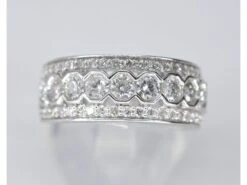 Unknown White Gold Pave Ring With Diamonds -Mode Bijouterie Magasin 2045 3 master
