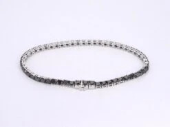 Unknown White Gold Tennis Bracelet Set With Black Diamonds 12 Unknown White Gold Tennis Bracelet Set With Black Diamonds -Mode Bijouterie Magasin 2115 3 master