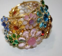 Unknown Pate De Verre Multicolor Flower Cuff 12 Unknown Pate De Verre Multicolor Flower Cuff -Mode Bijouterie Magasin 21FDCA6E 69AE 445A 95D8 64CF69A3BD5F master