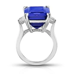 19.97 Carat Emerald Cut Blue Tanzanite And Diamond Ring 12 19.97 Carat Emerald Cut Blue Tanzanite And Diamond Ring -Mode Bijouterie Magasin 23809 C master