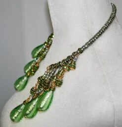 Francoise Montague Green Murano Glass Drop Choker 9 Francoise Montague Green Murano Glass Drop Choker -Mode Bijouterie Magasin 270919F6 E6C1 4483 A625 47FEF9F4E64B master