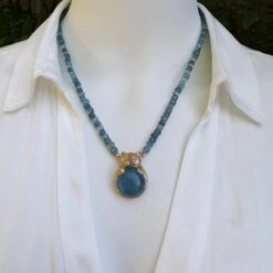 "Aqua Raccoon" Beaded 18" Aquamarine Necklace With 14 Karat Gold Bear Pendant 14 "Aqua Raccoon" Beaded 18" Aquamarine Necklace With 14 Karat Gold Bear Pendant -Mode Bijouterie Magasin 2 master 2