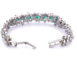 Unknown Exquisite 18K White Gold Bracelet With Emeralds And Diamonds 14 Unknown Exquisite 18K White Gold Bracelet With Emeralds And Diamonds -Mode Bijouterie Magasin 37663 master