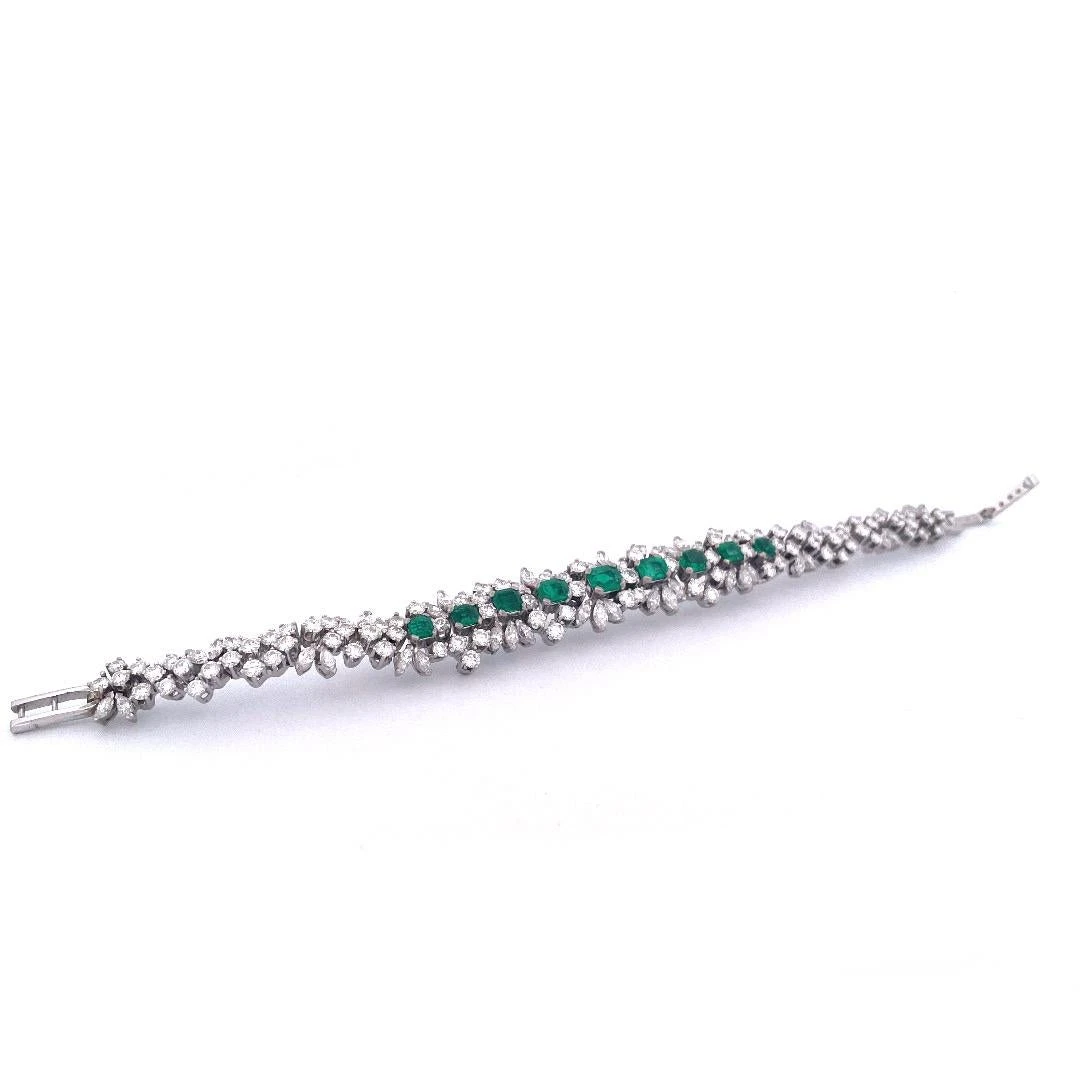 Unknown Exquisite 18K White Gold Bracelet With Emeralds And Diamonds 4 Unknown Exquisite 18K White Gold Bracelet With Emeralds And Diamonds – Image 2