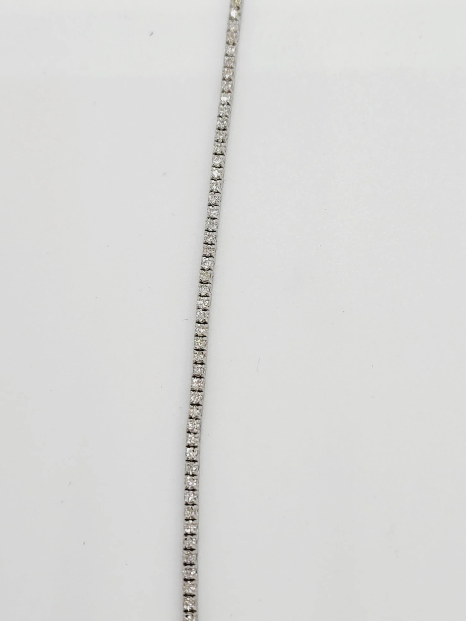 3.10 Carat Round Brilliant Cut Diamond Tennis Necklace 14 Karat White Gold 6 3.10 Carat Round Brilliant Cut Diamond Tennis Necklace 14 Karat White Gold – Image 4