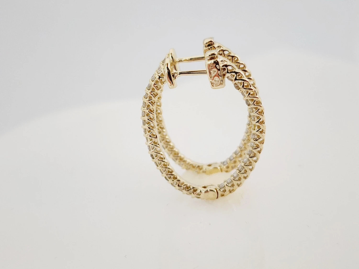 1.30 Carat Diamond Oval Hoops Earrings 14 Karat Yellow Gold 6 1.30 Carat Diamond Oval Hoops Earrings 14 Karat Yellow Gold – Image 4