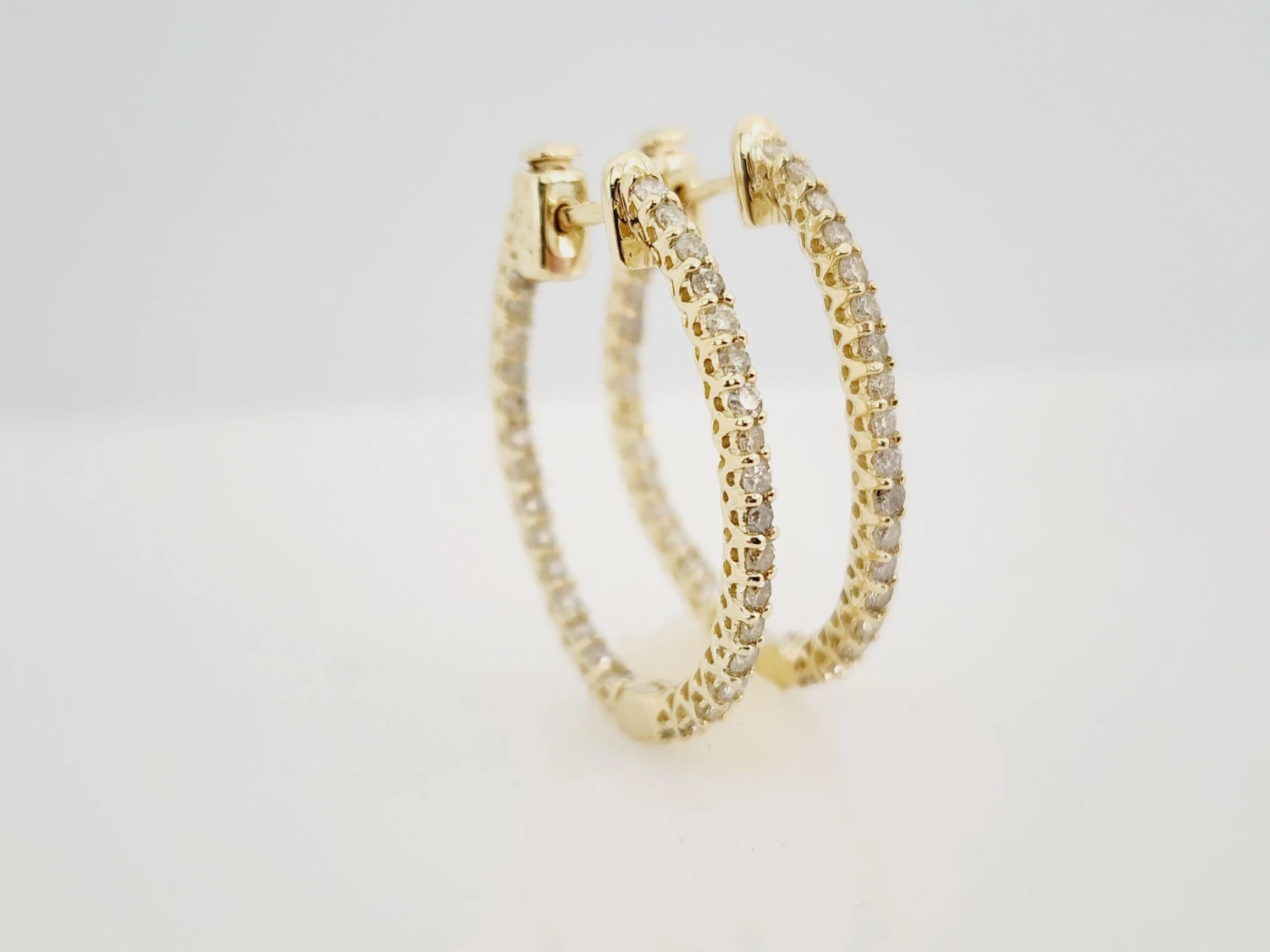 1.30 Carat Diamond Oval Hoops Earrings 14 Karat Yellow Gold 9 1.30 Carat Diamond Oval Hoops Earrings 14 Karat Yellow Gold – Image 7